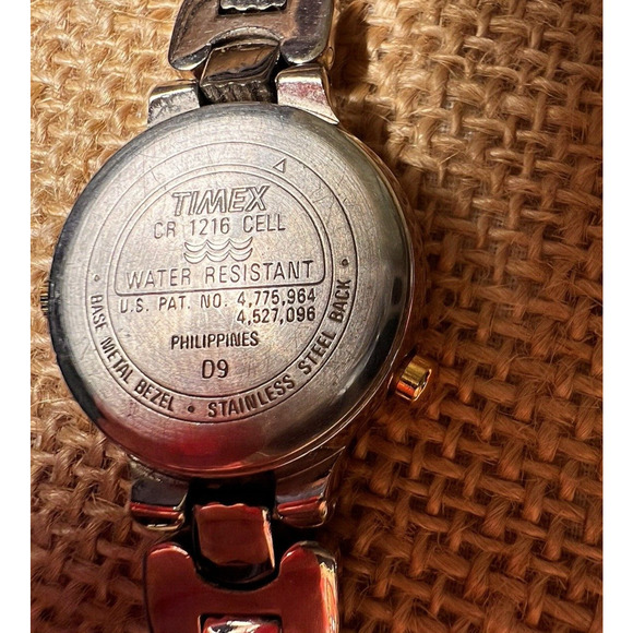 Timex & Gramercy Quartz (2) & Coldwater Creek Fashion Watch--Lot of 3 Watches - Picture 4 of 12